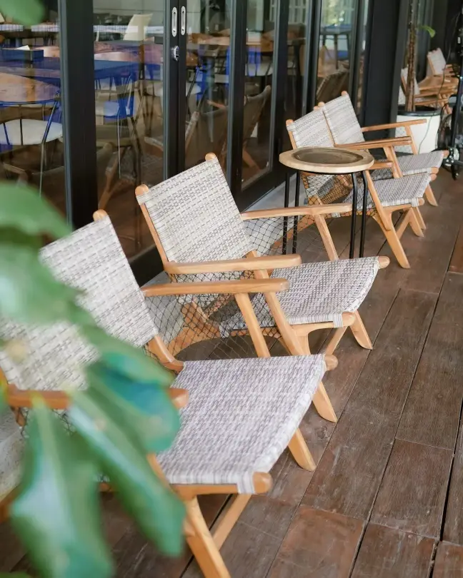 Rattan lounge chairs on the deck